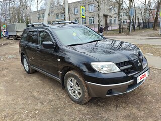 2007 Mitsubishi Outlander I, чёрный, 690000 рублей, вид 2