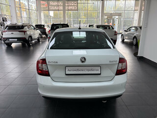 2019 Skoda Rapid I Рестайлинг, белый, 1493000 рублей, вид 5