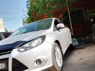 2011 Ford Focus III, серебристый, 685000 рублей, вид 3