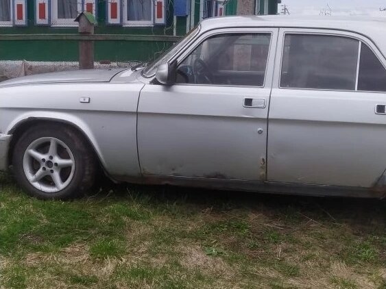 2003 ГАЗ 3110 «Волга», серебристый, 100000 рублей - вид 2