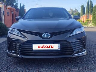 2021 Toyota Camry VIII (XV70) Рестайлинг, коричневый, 3700000 рублей, вид 1