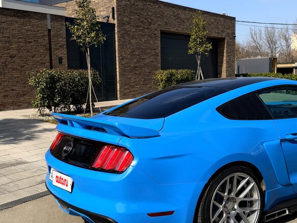 2017 Ford Mustang VI, голубой - вид 7