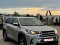 2016 Toyota Highlander III (XU50), серый, 2690000 рублей - вид 2
