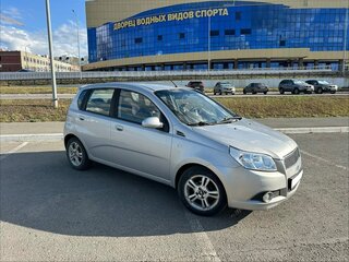 2008 Chevrolet Aveo I Рестайлинг, серебристый, 350000 рублей, вид 2