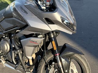 2023 Triumph Tiger Sport 660, серебристый, 970000 рублей, вид 5