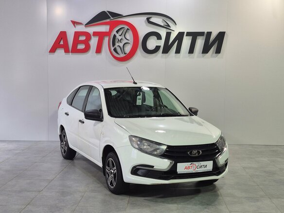 2019 Lada (ВАЗ) Granta I Рестайлинг, белый, 375000 рублей