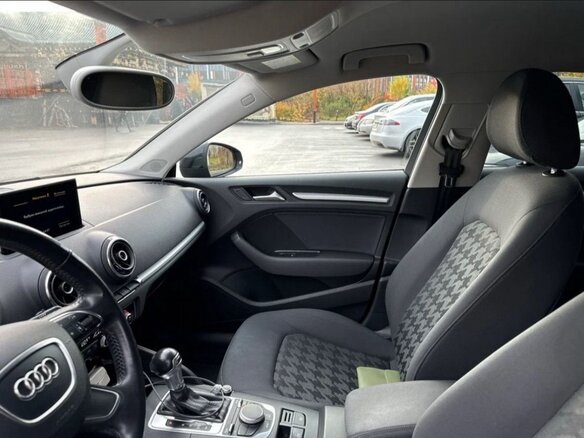 2014 Audi A3 III (8V), чёрный, 1300000 рублей - вид 5