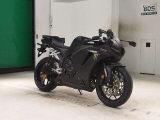 2025 Honda CBR 600RR, чёрный, 1250000 рублей, вид 2