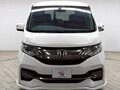 2017 Honda Stepwgn Spada V Рестайлинг, белый, 1600000 рублей - вид 1