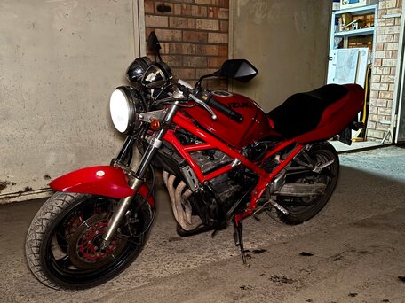 1997 Suzuki Bandit GSF 400, красный, 240000 рублей, вид 1