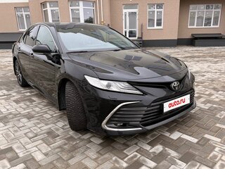 2021 Toyota Camry US Market VIII (XV70) Рестайлинг, чёрный, 2900000 рублей, вид 2