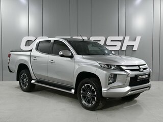 2020 Mitsubishi L200 V Рестайлинг, серебристый, 3190000 рублей, вид 1