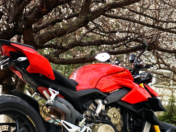 2020 Ducati Streetfighter V4, красный, 1950000 рублей - вид 7