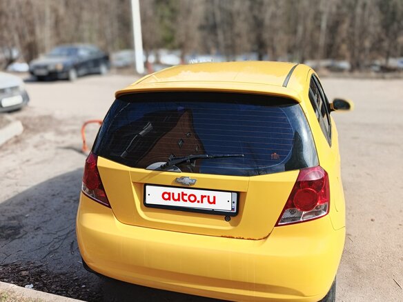2005 Chevrolet Aveo I, жёлтый, 350000 рублей - вид 1