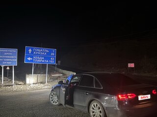 2008 Audi A4 IV (B8), чёрный, 1050000 рублей, вид 3