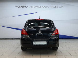 2010 Nissan Tiida I Рестайлинг, чёрный, 659000 рублей, вид 4