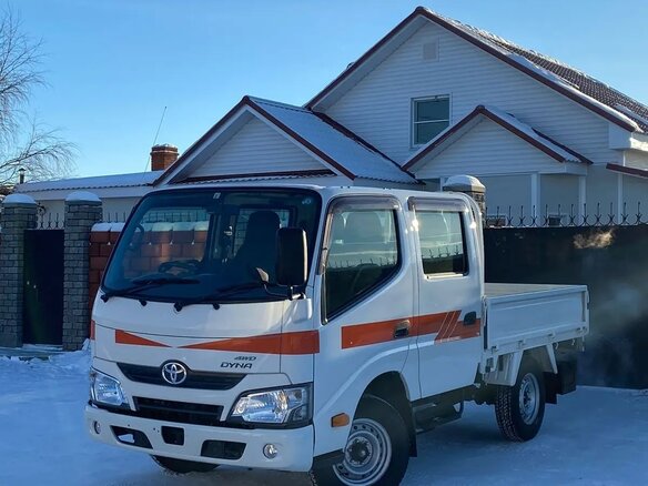 2017 Toyota Dyna, белый, 3497000 рублей - вид 5