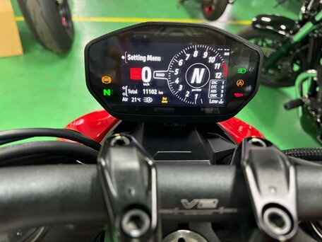 2022 Ducati Streetfighter V2, красный, 1449000 рублей, вид 5