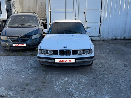1990 BMW 5 серии 524d III (E34), белый, вид 3