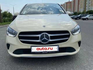 2020 Mercedes-Benz B-Класс 180 d III (W247), бежевый, 2050000 рублей, вид 2