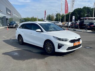 2021 Kia Ceed III, белый, 1780000 рублей, вид 3