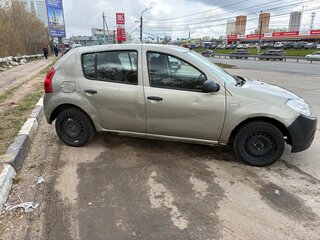 2013 Renault Sandero I, бежевый, 270000 рублей, вид 2