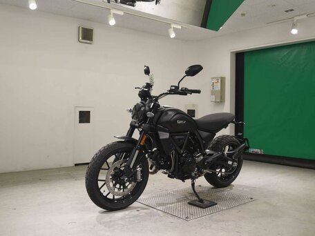 2025 Ducati Scrambler 800, чёрный, 1099000 рублей, вид 4