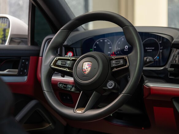2024 Porsche Cayenne Coupé III Рестайлинг, серый, 14900000 рублей - вид 20