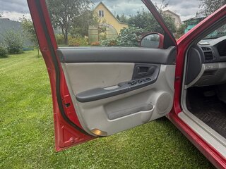 2006 Kia Cerato I, красный, 300000 рублей, вид 5