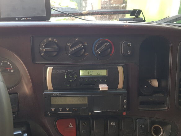 2012 Hyundai Mighty, белый, 1300000 рублей - вид 2