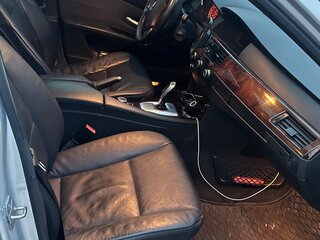 2009 BMW 5 серии 528xi V (E60/E61) Рестайлинг, серебристый, 850000 рублей, вид 5