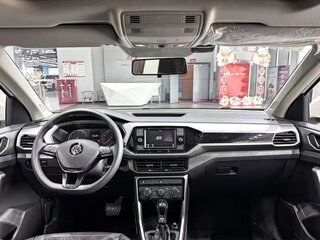 2022 Volkswagen T-Cross I, белый, 1650000 рублей, вид 5