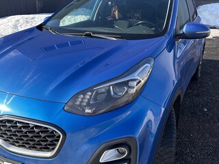 2020 Kia Sportage IV Рестайлинг, синий, 2020000 рублей, вид 2