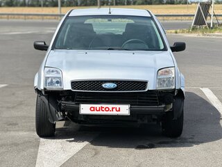 2005 Ford Fusion I Рестайлинг, серебристый, 270000 рублей, вид 3