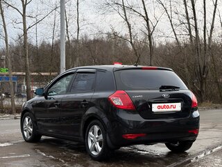 2011 Kia Ceed I Рестайлинг, чёрный, 750000 рублей, вид 4
