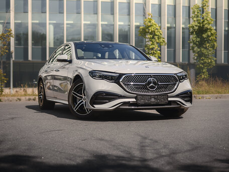 2026 Mercedes-Benz E-Класс 300 VI (W214, S214), серый, 9600000 рублей, вид 1