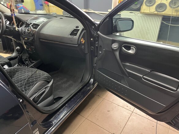 2008 Renault Megane II Рестайлинг, синий, 650000 рублей - вид 12