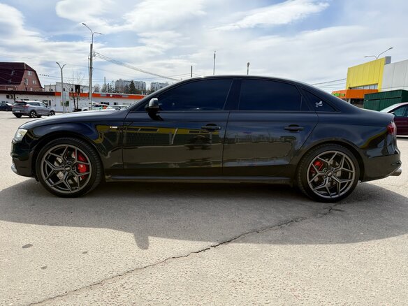 2014 Audi A4 IV (B8) Рестайлинг, чёрный, 2000000 рублей