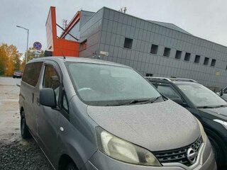 2009 Nissan NV200, серый, 740000 рублей, вид 1