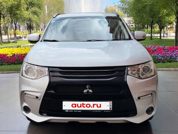 2013 Mitsubishi Outlander III, серый, 1290000 рублей - вид 1