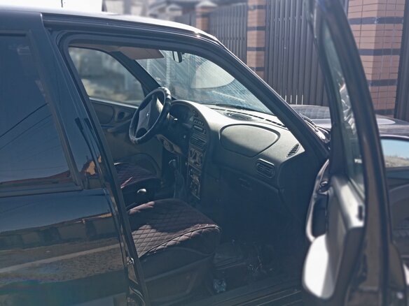 2024 Lada (ВАЗ) Niva Travel I, зелёный, 1520000 рублей - вид 3