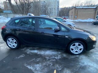 2012 Opel Astra J, чёрный, 700000 рублей, вид 2