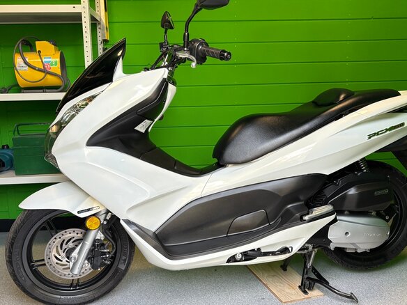2014 Honda PCX 150, белый, 270000 рублей - вид 8