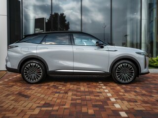 2025 Exeed RX, серый, 5490000 рублей, вид 4