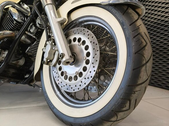 2003 Yamaha XVS1100, белый, 650000 рублей - вид 10
