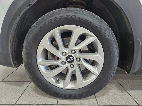 2017 Hyundai Tucson III, белый, 1475000 рублей - вид 17