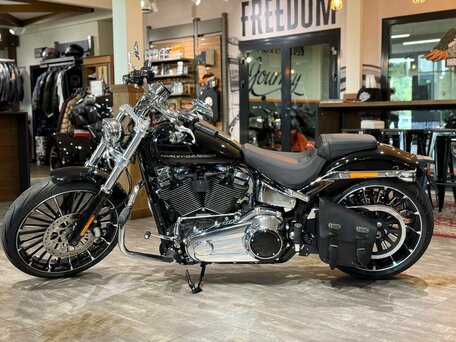 2025 Harley-Davidson Breakout, чёрный, 3500000 рублей, вид 1