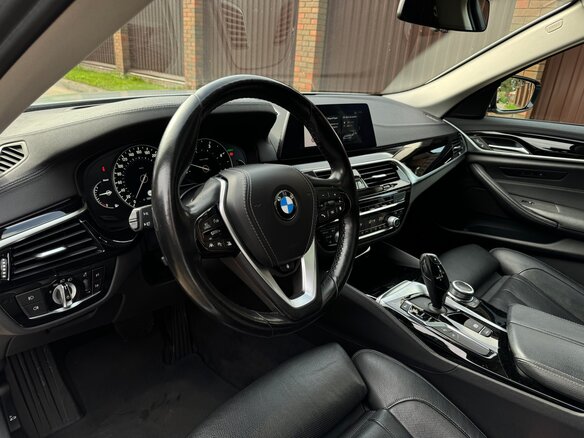 2019 BMW 5 серии 520d xDrive VII (G30/G31/G38), серый - вид 18