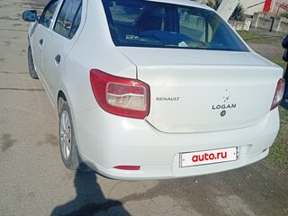 2014 Renault Logan II, белый, 500000 рублей, вид 3