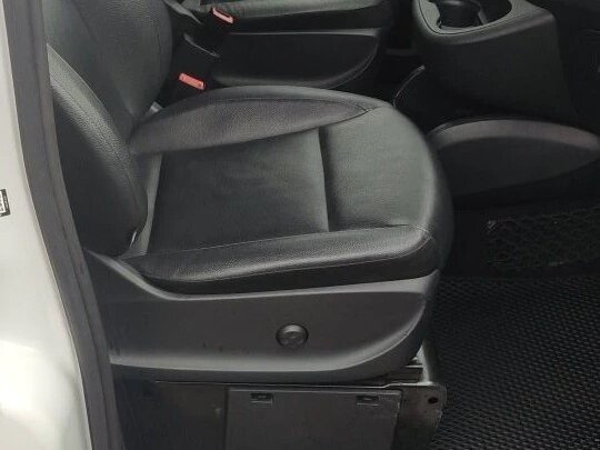 2020 Mercedes-Benz Vito 119 CDI L2 III (W447) Рестайлинг, белый, 4900000 рублей - вид 11